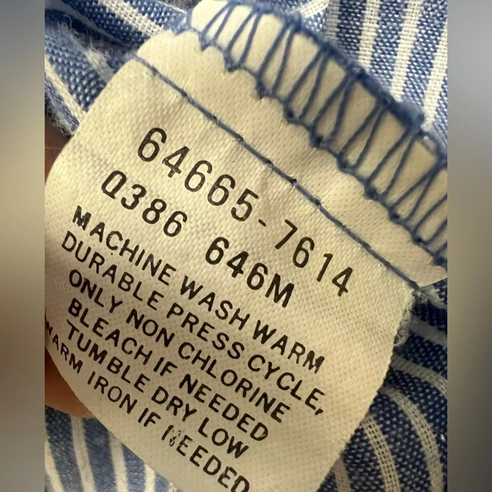 Levi’s Vintage Blue/White Stripe shirt-Size:‎ Large, Missing 2nd/bottom Button